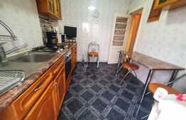 Apartament 3 camere, terasa de 25 mp, zona Armeneasca