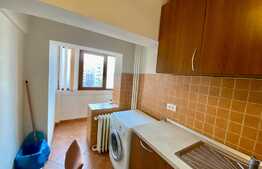 Apartament 2 camere, luminos, zona Unirii