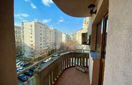 Apartament 2 camere, luminos, zona Unirii