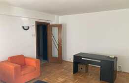 Apartament 3 camere, 74 mp, decomandat, foarte primitor, Lujerului