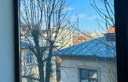 Apartament 3 camere+1 camera mansarda+boxa, 107 mp, zona Piata Unirii