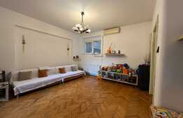 Apartament de 3 camere, 90 mp, 2 balcoane, zona Piața Rosetii 