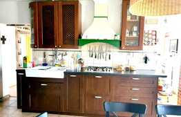 Apartament 4 camere, 117 mp, parcare, zona Calea Calarasi