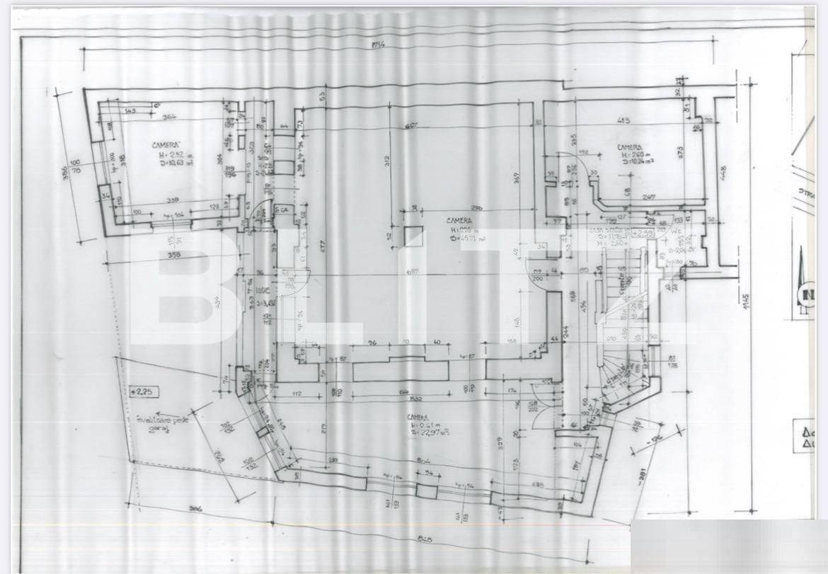 Casa de vanzare, 500 mp, teren 200, zona 1 Mai