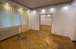 Apartament 4 camere, 97 mp, curte interioara, zona Armeneasca!