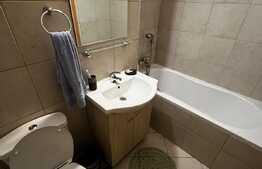 Apartament cu 2 camere, 48 mp, etaj intermediar, parcare, zona Titan