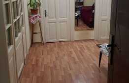 Apartament de 3 camere, parcare, zona Parcul Carol