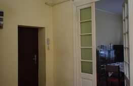 Apartament de 3 camere, parcare, zona Parcul Carol