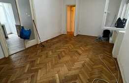 Apartament de 4 camere, 90 mp, finisat, zona Ultracentrală 