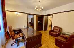 Apartament exclusivist de 5 camere, 184 mp, zona Cartierul Armenesc