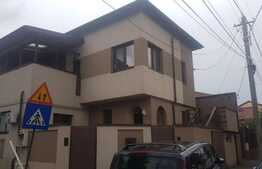 Casa 200 mp, terasa 16 mp,  Regie