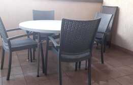 SUPER PRET! Casa de vanzare de 200 mp utili, in zona Regie