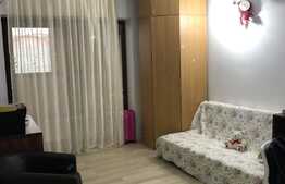 SUPER PRET! Casa de vanzare de 200 mp utili, in zona Regie