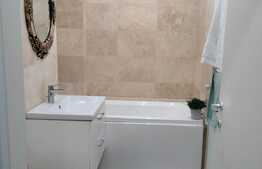 Apartament 2 camere, decomandat, etaj intermediar, la cheie!