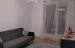 Apartament 2 camere, decomandat, etaj intermediar, la cheie!