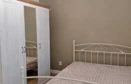 Apartament 2 camere, decomandat, etaj intermediar, la cheie!
