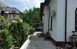 Casa de vanzare cu 7 camere, teren 326 mp pe colt, Piata Iancului