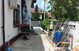 Casa de vanzare cu 7 camere, teren 326 mp pe colt, Piata Iancului