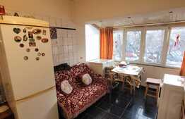 Apartament de 2 camere, 53 mp, decomandat, zona Aviatiei