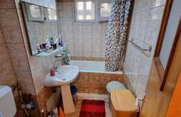 Apartament 4 camere in zona Alexandru Obregia