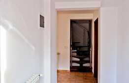 Casa construita in 2004, 230 mp, in Cotroceni