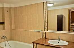 Casa construita in 2004, 230 mp, in Cotroceni