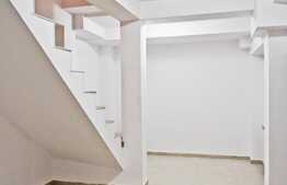 Casa construita in 2004, 230 mp, in Cotroceni