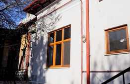 Casa construita in 2004, 230 mp, in Cotroceni