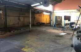 Casa de vanzare plus 3 business-uri la cheie, zona Mega Mall