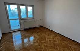 Apartament de 3 camere, 67 mp, decomandat, zona Universitate