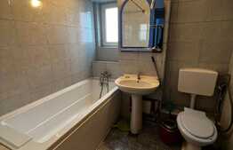 Apartament de 3 camere, 67 mp, decomandat, zona Universitate