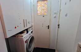 Apartament 2 camere in zona 1 Decembrie. Bine compartimentat!