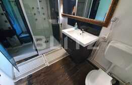 Vilă interbelică, 815 mp, 25 camere, centrală proprie, saună, ciubăr, Romană