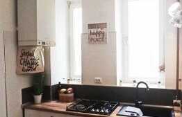 Studio lux, 36 mp, in vila, zona Capitale!