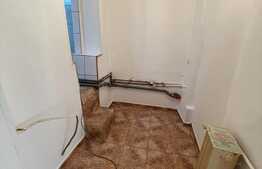 Apartament de 2 camere, decomandat, zona Piata Delfinului