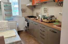 Apartament in vila de 3 camere, 95mp, garaj, zona Pajura - Bulevardul Poligrafiei