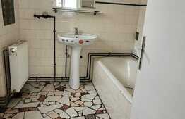 Apartament de 3 camere, 81 mp, Universitate