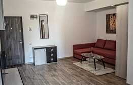 Garsonieră cochetă cu centrală proprie, imobil nou, zona 1 Mai