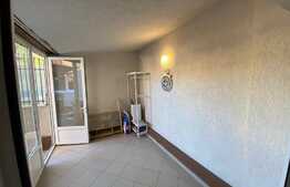  Apartament 3 camere, 60 mp, curte 24 mp, Ultracentral!