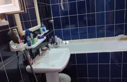 Apartament de 3 camere, parcare, zona Piata Matache