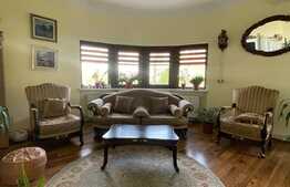 Apartament 5 camere, 130 mp, etaj intermediar, zona Piata Revolutiei 