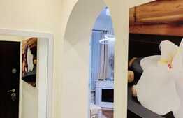 Apartament 2 camere, parcare, zona Ultracentrala, Piata Romana