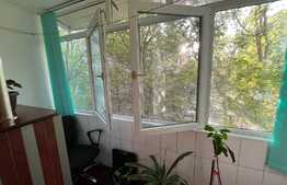 Garsonieră de 37 mp, etaj intermediar, 2 minute de metrou 1 Decembrie 1918