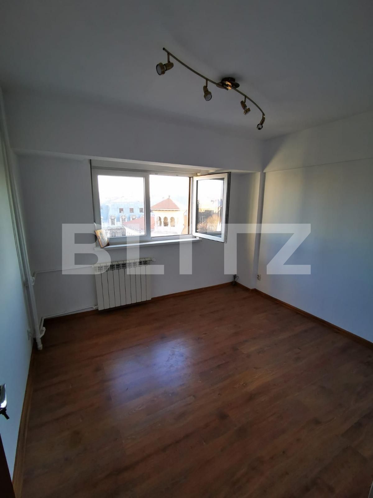 Apartament de vânzare 3 camere Ultracentral - 85746AV | BLITZ București | Poza3