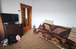 Apartament 3 camere, 56 mp, zona Piata Alba Iulia