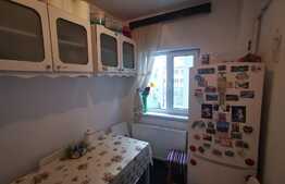 Apartament 3 camere, 56 mp, zona Piata Alba Iulia