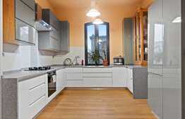 Apartament 3 camere LUX, 83 mp, la 3 minute de Parcul Carol! 