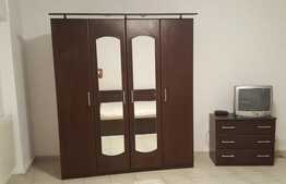 Garsoniera de 35 mp, etaj intermediar, zona 1 Mai