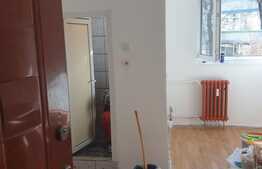 Garsoniera de 18 mp, etaj intermediar, zona Chibrit