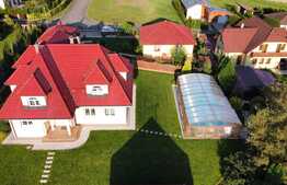 Prague, For sale family house 320 m², land 1 567 m²